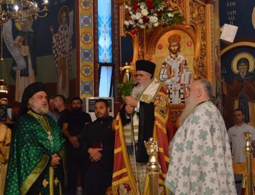 Αρχιερατικός Εσπερινός στον Πανηγυρίζοντα Ιερό Ναό του Τιμίου Σταυρού Γαλήνης Ωραιοκάστρου